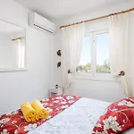 New Apartment Sol With Sea Views And Balcony By Bebreeze