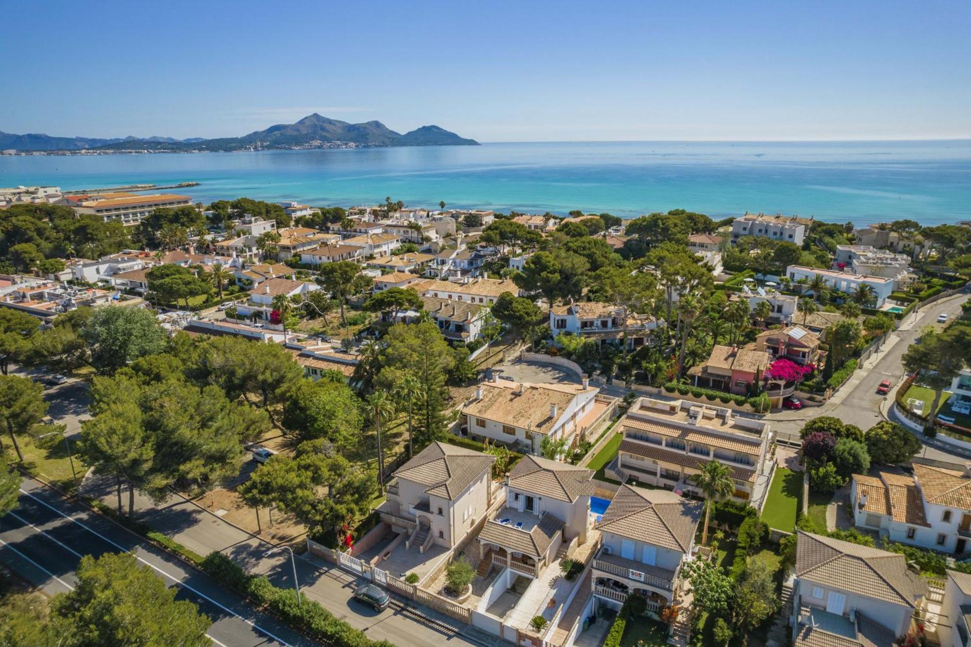 Apartment New Sol With Sea Views And Balcony By Bebreeze Alcudia (Mallorca)
